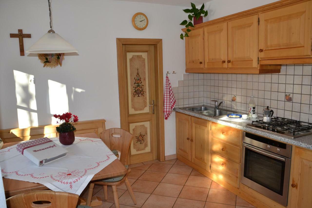 Baumannhof Apartment Добиако Екстериор снимка